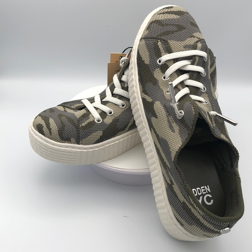 NWT Madden NYC Camo  Glycerine Sneaker Comfort foam Performance insoles sz 7 1/2